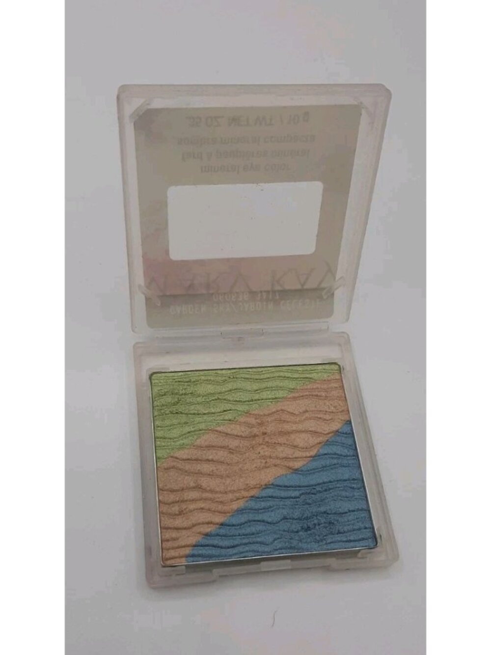 Mary Kay Mineral Eye Color Shadow Garden Sky 060636 3B06 .35 oz Brand New